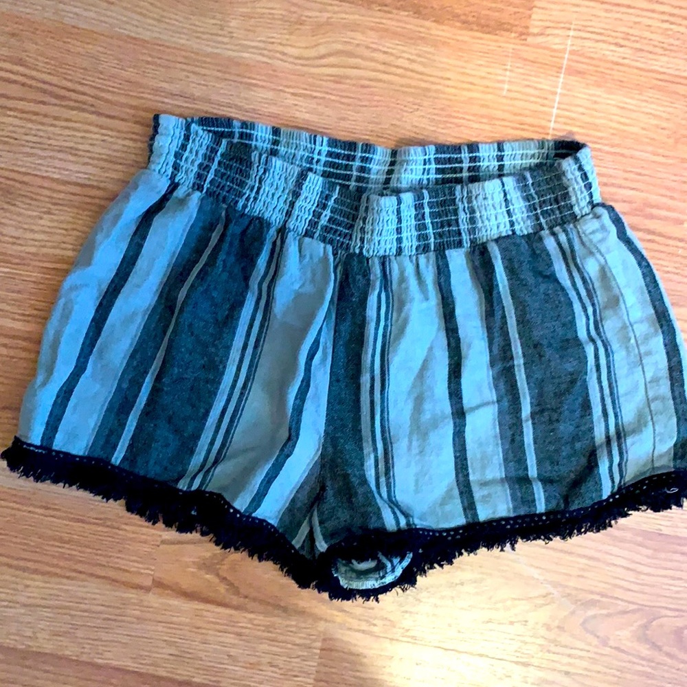 Women’s cloth shorts
